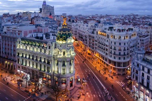Apartment Turist Madrid Tetuán Bernabéu Kültér fotó